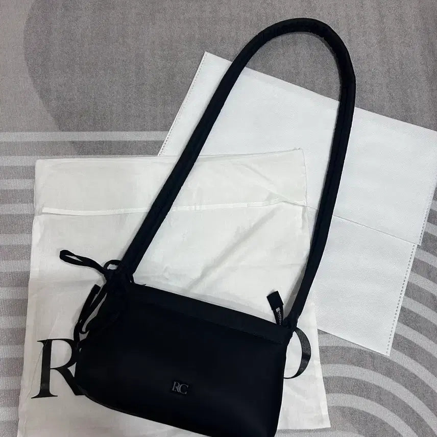 [BUNJANG] Recto Mellow Crossbag Black / 렉토 멜로우 크로스백 검정 (새상품)