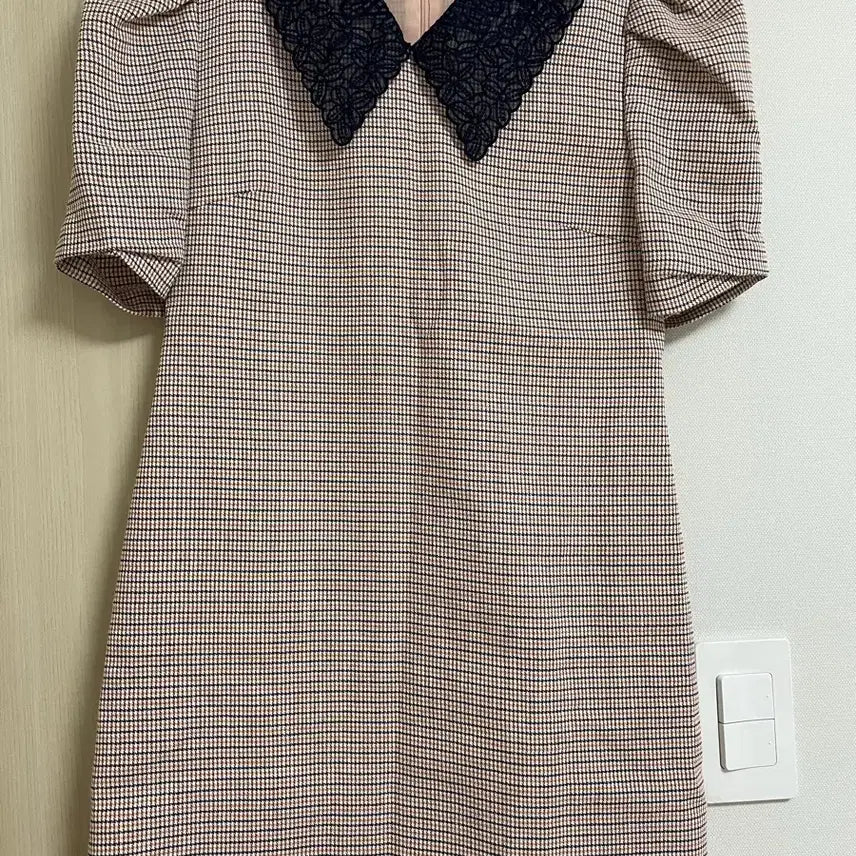 [BUNJANG] LINE One-Piece Dress / LiNE 라인 원피스