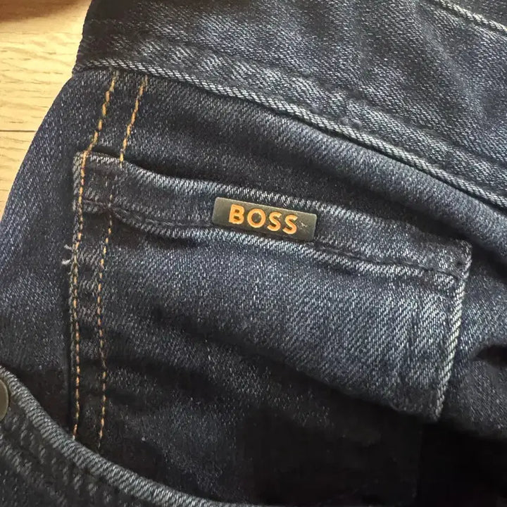 [BUNJANG] BOSS Slim Fit Navy Jeans / BOSS 슬림핏 네이비 청바지(표기34,35정도)