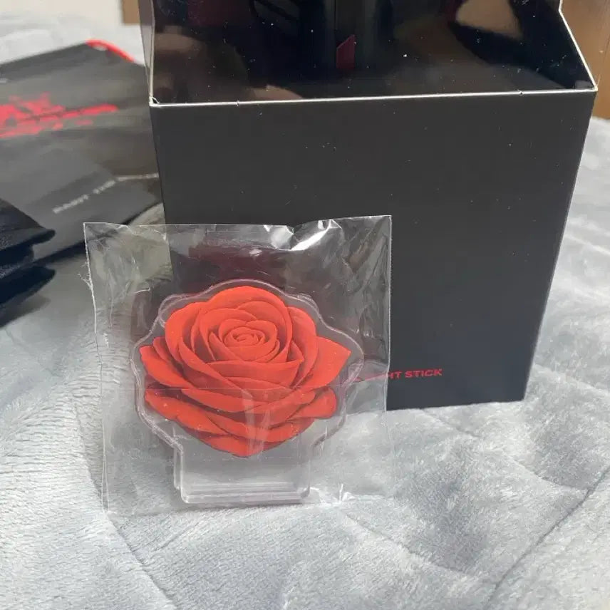 [SOLD OUT] T1 티원 홈그라운드 응원봉&amp;참 세트
