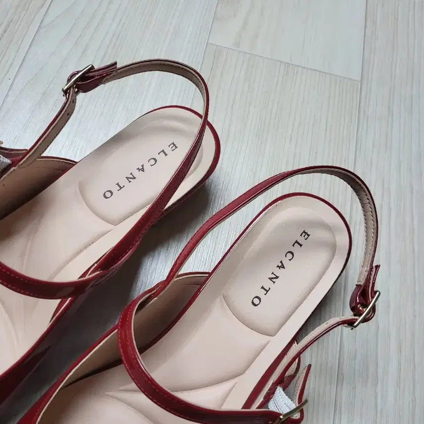 [BUNJANG] Elcanto Red Strap Heels (Size 245) / 엘칸토 스트랩 여 245 * 실착1회