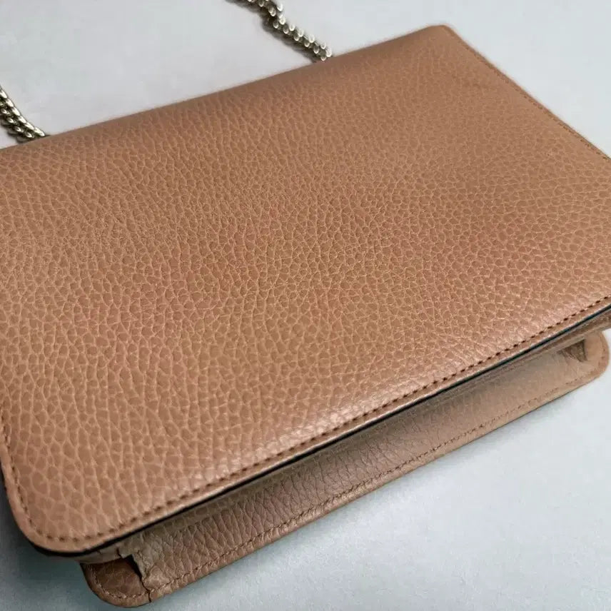 [BUNJANG] Gucci Interlocking Chain Shoulder Bag Beige / 정품 구찌(Gucci) 인터로킹 체인 숄더백 (510303)