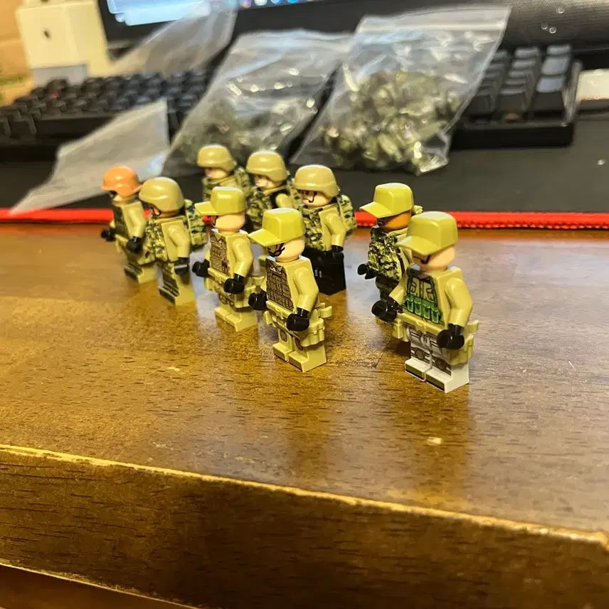 [BUNJANG] LEGO Military Minifigure Set / 레고 밀리터리 미니피규어+ 세트