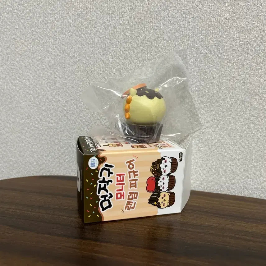 [BUNJANG] Chikawa Monitor Random Figure - Sealed / Set (비닐 미개봉) 먼작귀 치이카와 모니터 랜덤 피규어 2종 세트