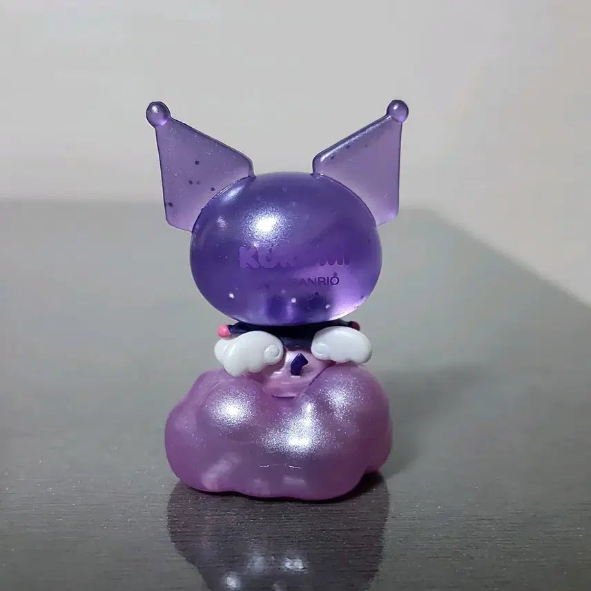 [BUNJANG] Sanrio Kuromi Glitter Cloud Transparent Figure / (5월까지 할인)산리오 쿠로미 반짝 구름 투명 피규어
