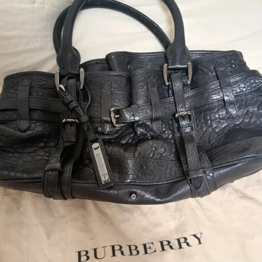 [BUNJANG] Burberry Black Leather Tote Bag / 버버리 블랙 레더 토트백 가방