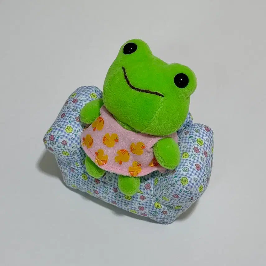 [BUNJANG] Frog Plush Keychain / [새제품] 일본 소파 개구리 인형 키링