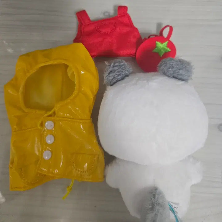 [BUNJANG] PLAVE Hamin MyaMii Official Doll + Hat / 플레이브 므메미무 먀미 하민 공식 인형+모자 판매