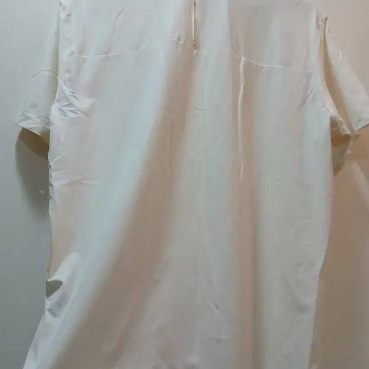 [SOLD OUT] 다이나핏 아이보리 반팔 폴로티