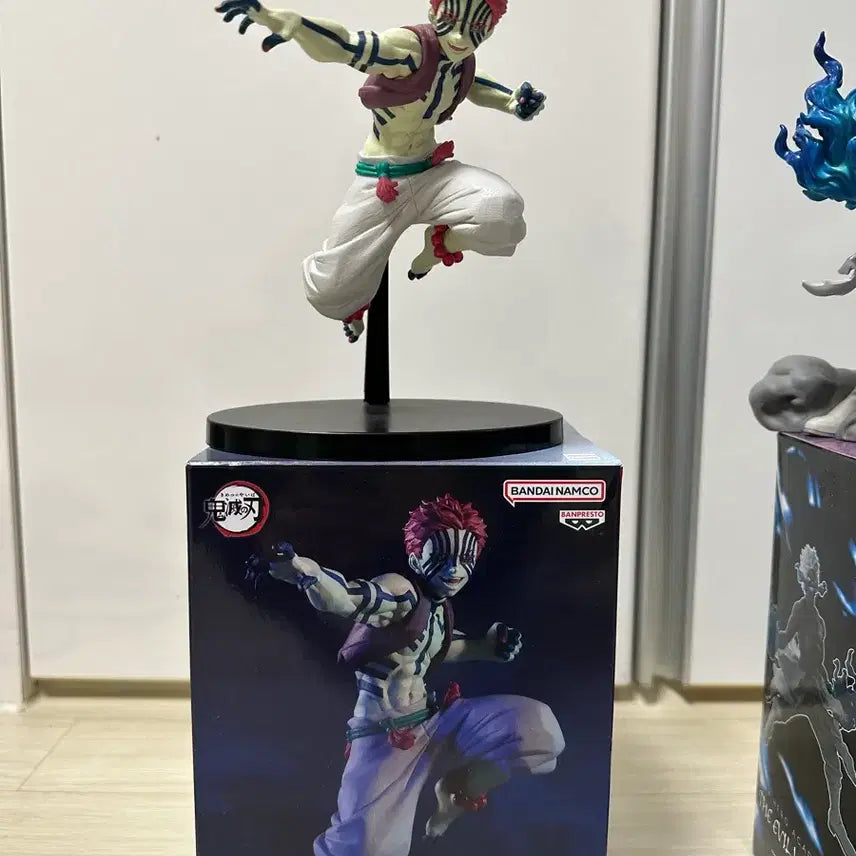 [BUNJANG] Bandai Demon Slayer Akaza Figure / 급처 반다이 귀멸의 칼날 아카자 피규어