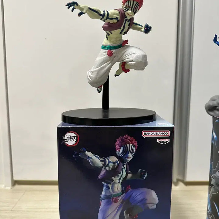 [BUNJANG] Bandai Demon Slayer Akaza Figure / 급처 반다이 귀멸의 칼날 아카자 피규어