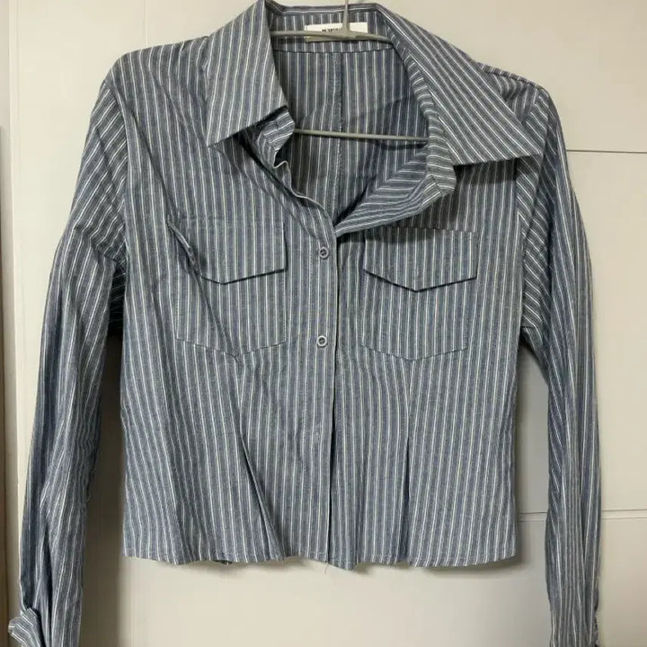 [BUNJANG] Stripe Pocket Cropped Shirt / 스트라이프 포켓 크롭 셔츠
