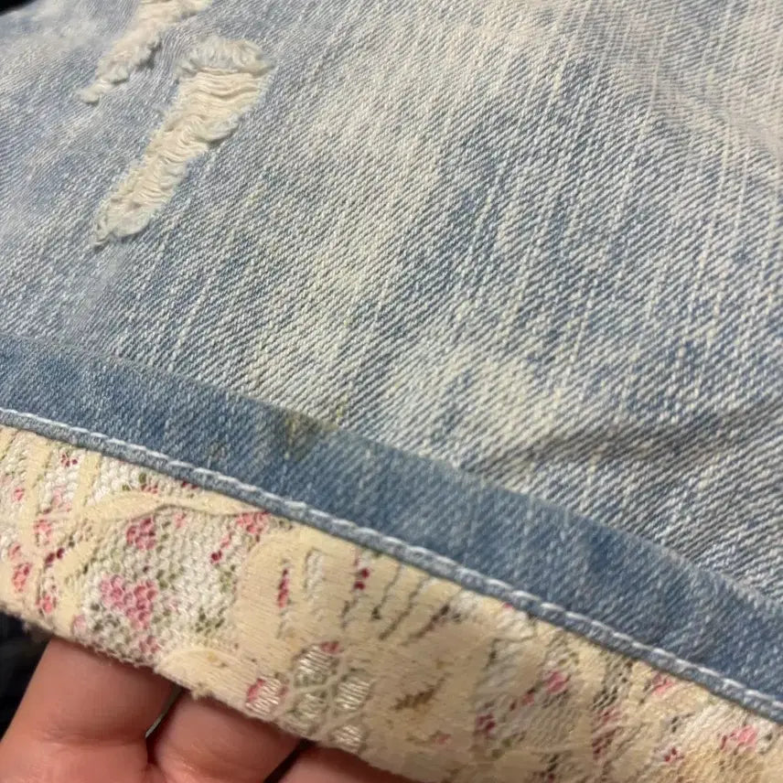 [SOLD OUT] 일본 빈티지 garment 핀터 y2k 페어리 플라워 데님 숏팬츠 반바지