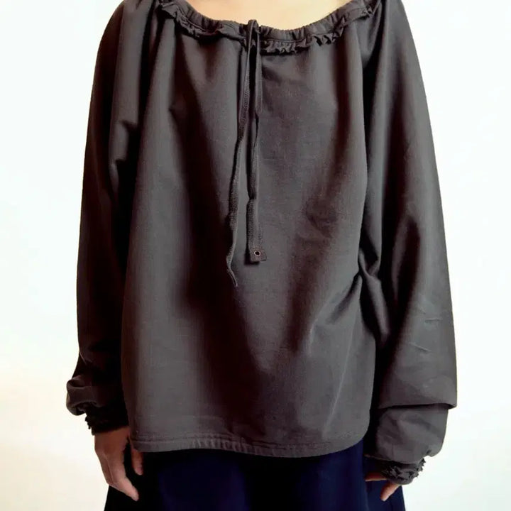 [BUNJANG] Koiseio Drawstring Longsleeve Charcoal One Size / 코이세이오 드로우 스트링 롱슬리브 차콜 1size
