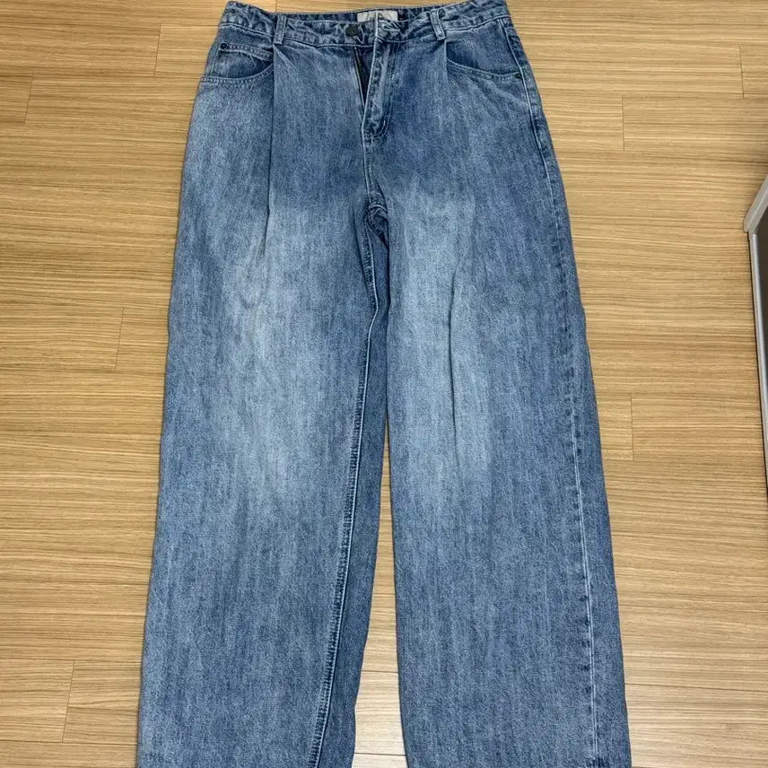 [BUNJANG] Begin202 One-Tuck Wide Denim Pants Size 1 / 비긴202 원턱 와이드 데님 팬츠