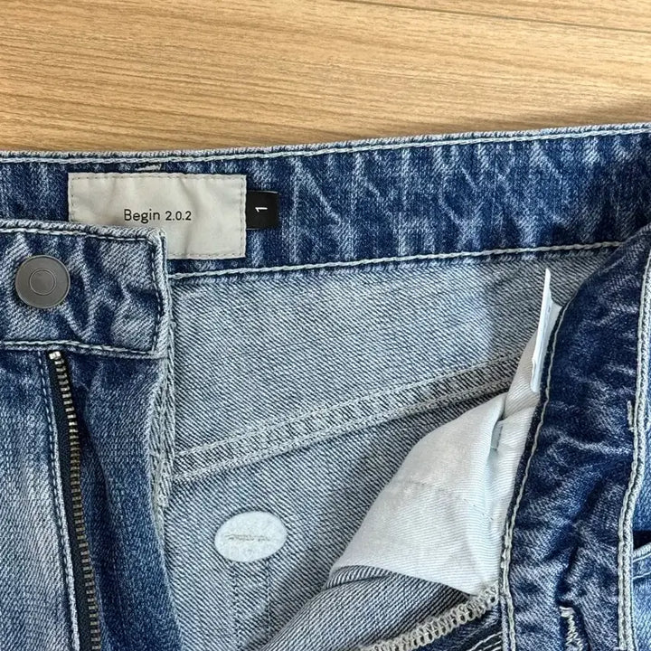 [BUNJANG] Begin202 One-Tuck Wide Denim Pants Size 1 / 비긴202 원턱 와이드 데님 팬츠