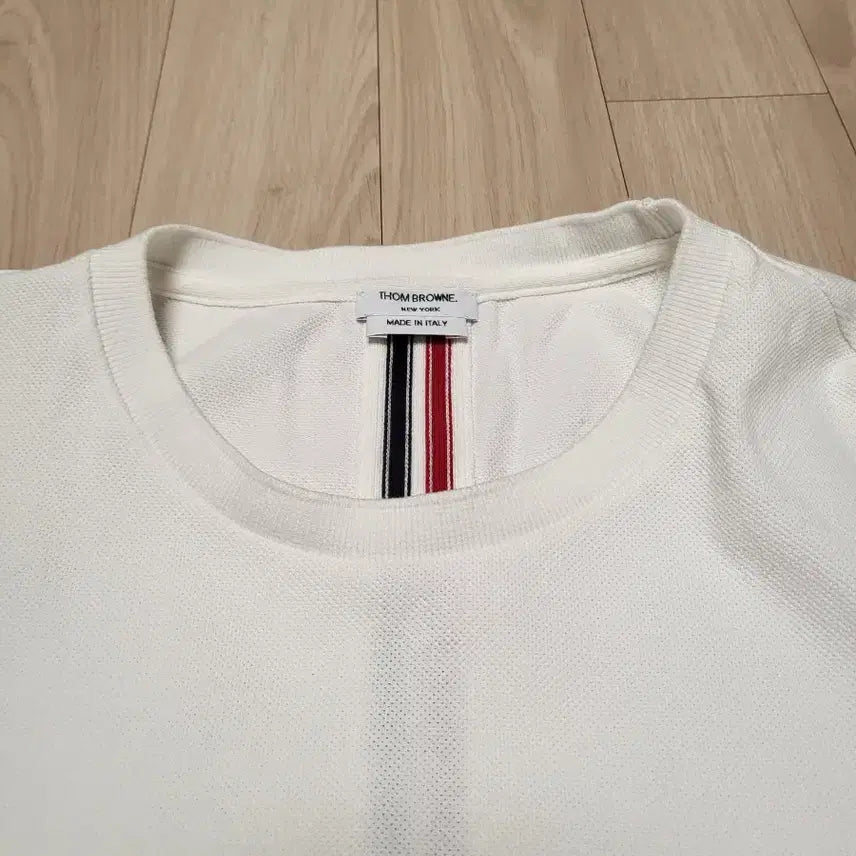 [BUNJANG] Thom Browne Three-Stripes Tab T-Shirt Size 4 / 톰브라운 삼선탭 반팔 티셔츠 4사이즈