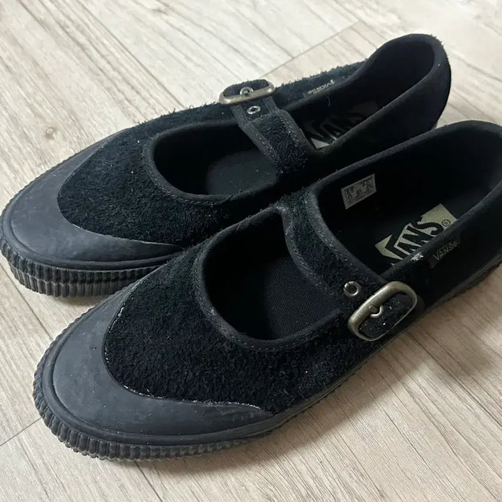 [BUNJANG] Vans Mary Jane Suede Buckle Strap Flats / 반스 메리제인