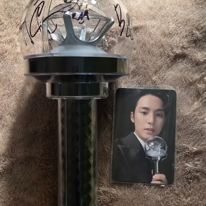 [SOLD OUT] 민규포카 덤 - 세븐틴 싸인 캐럿봉 ver3