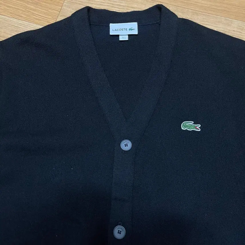 [BUNJANG] Lacoste V-Neck Cardigan Black (Size 4) / 라코스테 브이넥 가디건 블랙 100사이즈(4사이즈)