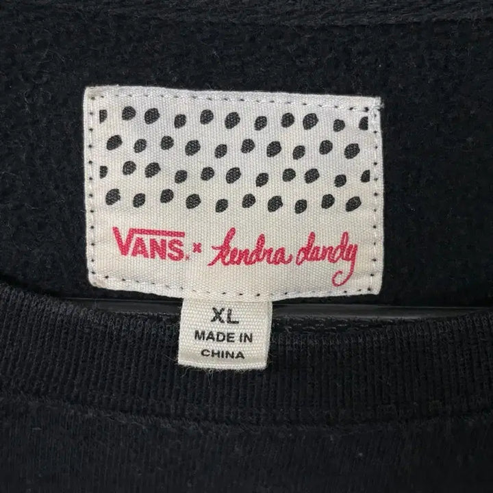 [BUNJANG] Vans Kendra Dandy Sassy Side Up Sweatshirt / 반스(Vans) 켄드라 댄디(Kendra Dandy) 스웻셔츠