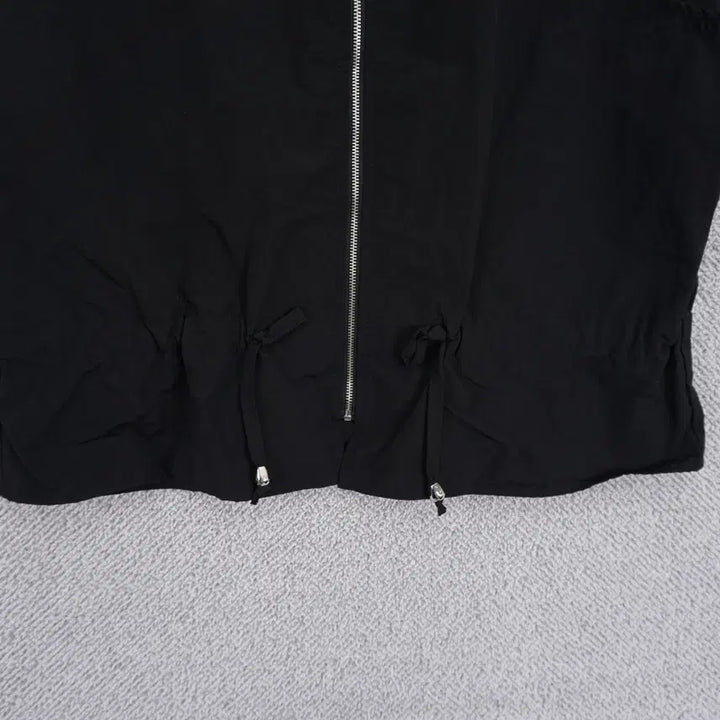[BUNJANG] Nylon Zip-up Vest with Pearl Buttons (Black) / 여성 진주버튼 바스락 나일론 집업 조끼 77size