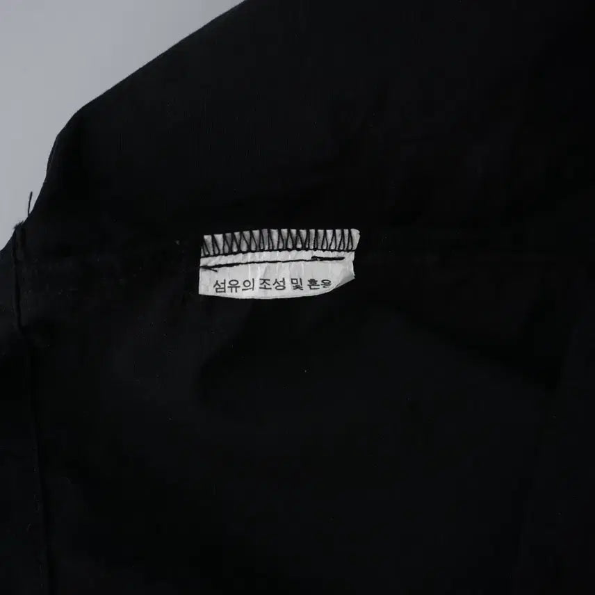 [BUNJANG] Nylon Zip-up Vest with Pearl Buttons (Black) / 여성 진주버튼 바스락 나일론 집업 조끼 77size