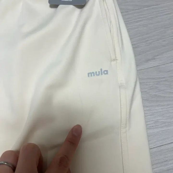 [BUNJANG] Mula Wear Jogger Pants - Pale Ivory - S Size / 새상품)뮬라웨어 조거팬츠 S 페일 아이보리