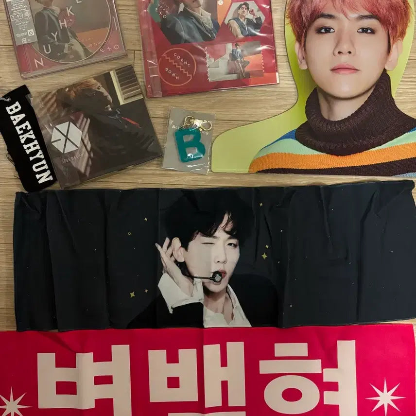 [BUNJANG] Baekhyun Bundle Set CD/Slogan/Clothes Hanger / 백현 굿즈 일괄 CD/슬로건/옷걸이 등