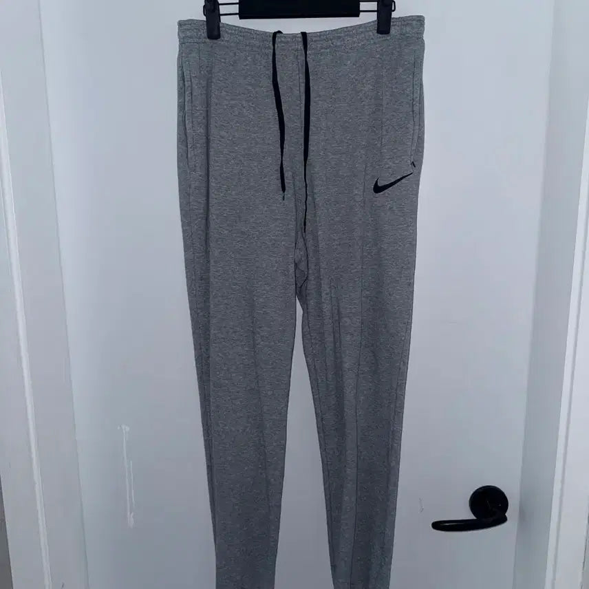 [BUNJANG] Nike Gray Training Pants / 나이키 회색 트레이닝 바지
