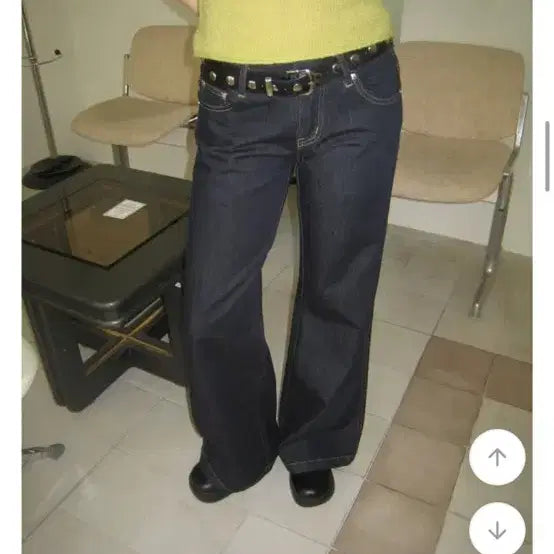 [BUNJANG] Pohauss Ably Bootcut Low-Rise Denim Pants / 포하우스 에이블리 부츠컷 로우라이즈 데님팬츠