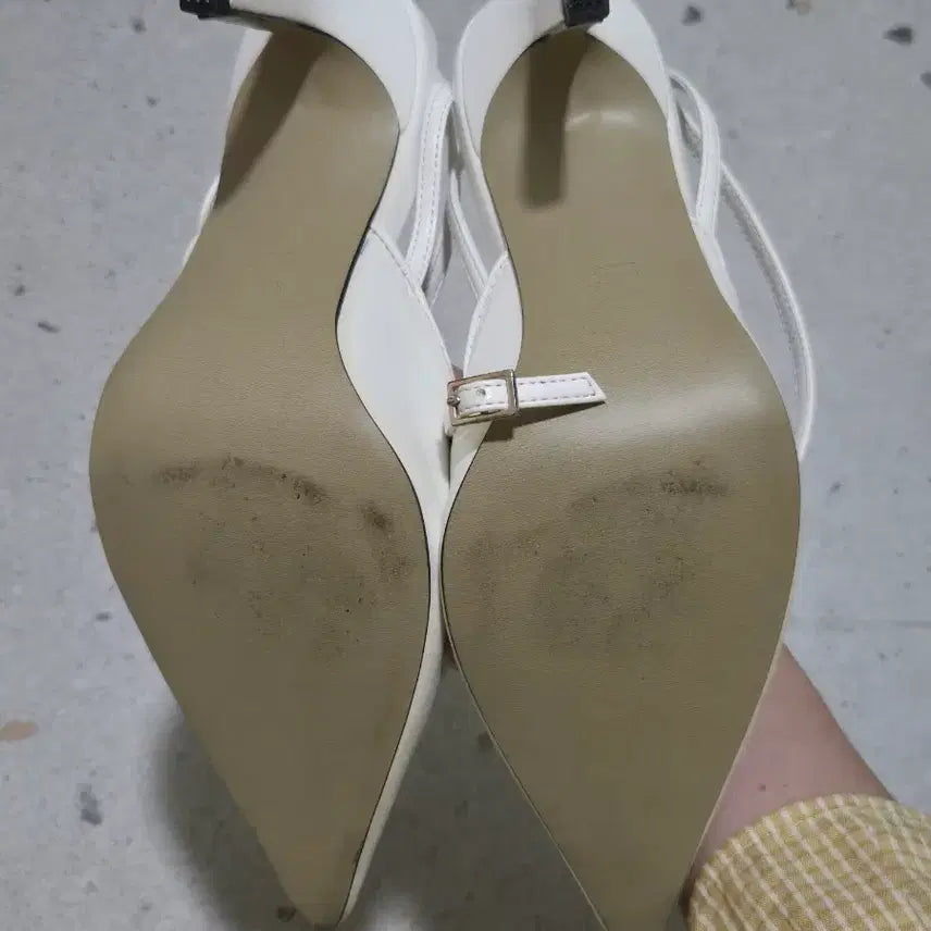 [BUNJANG] Strap Heels / (225)스트랩 구두