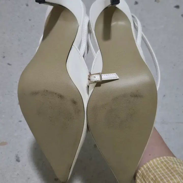[BUNJANG] Strap Heels / (225)스트랩 구두