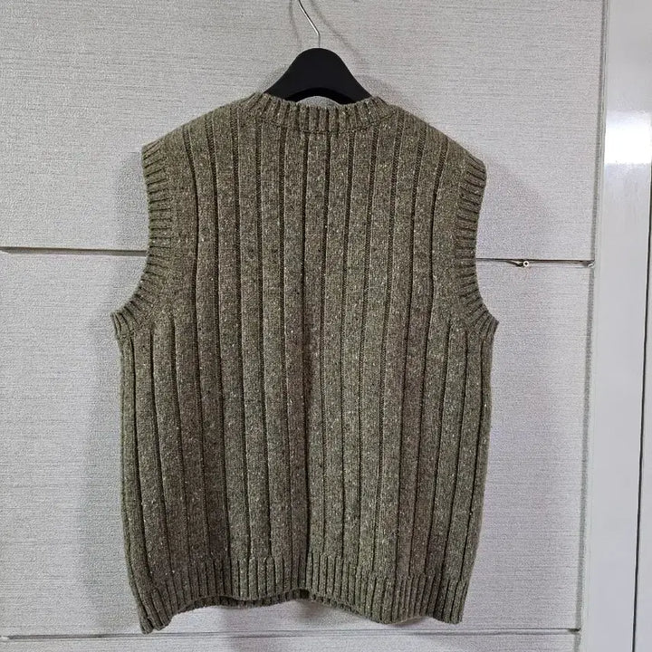 [BUNJANG] Sienne Scottish Wool Vest / 시엔느 Scottish wool vest