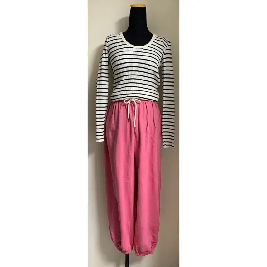 [BUNJANG] Striped T-shirt and Jogger Pants Set / [ 새상품 ] 골지 단가라 티셔츠 + 조거팬츠 SET