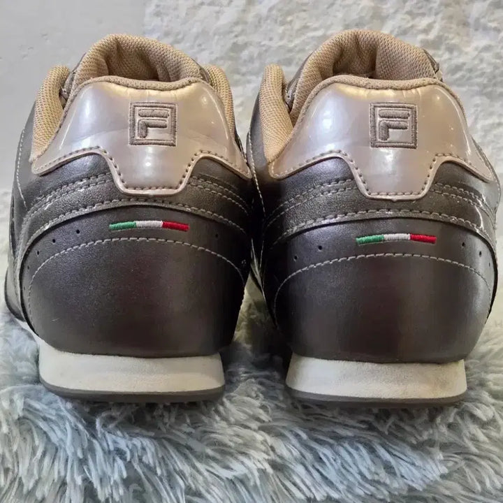 [BUNJANG] Fila Metallic Sneakers / 휠라 메탈릭 스니커즈