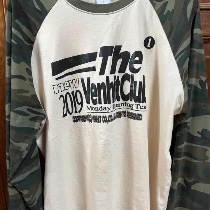 [BUNJANG] Benhit Camo Long Sleeve T-shirt / 벤힛 카모 롱슬리브