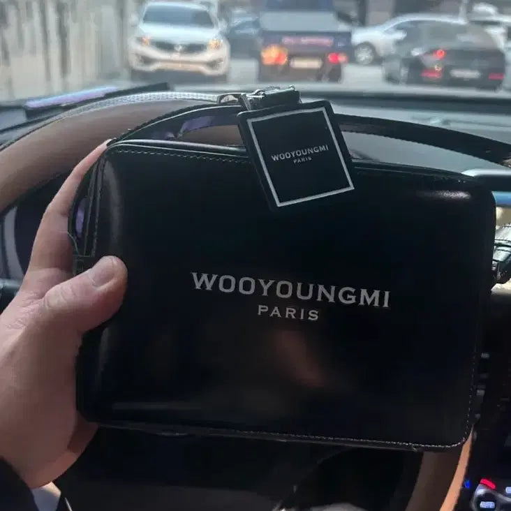 [SOLD OUT] 우영미 스퀘어 미니백 블랙