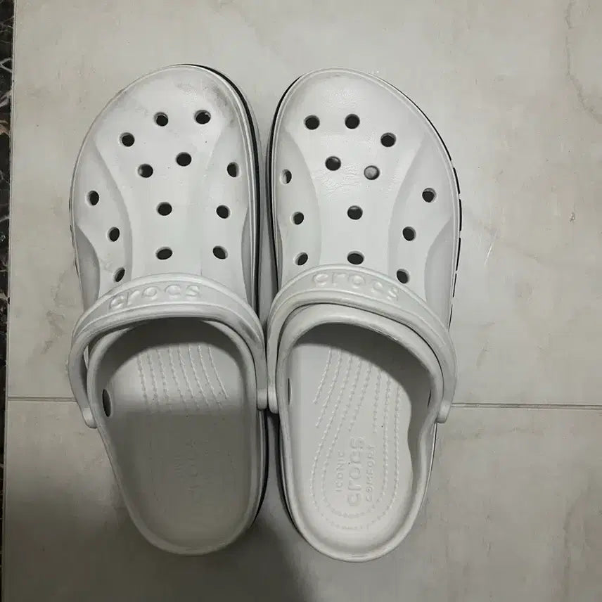 [SOLD OUT] 크록스