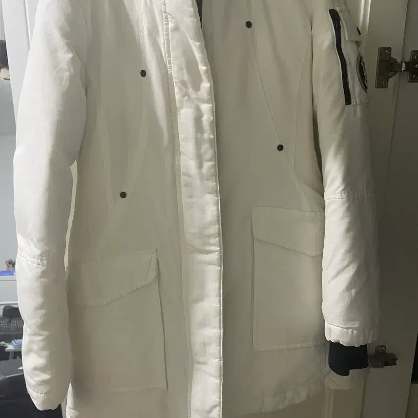 [SOLD OUT] 에코이스트 흰색 패딩점퍼
