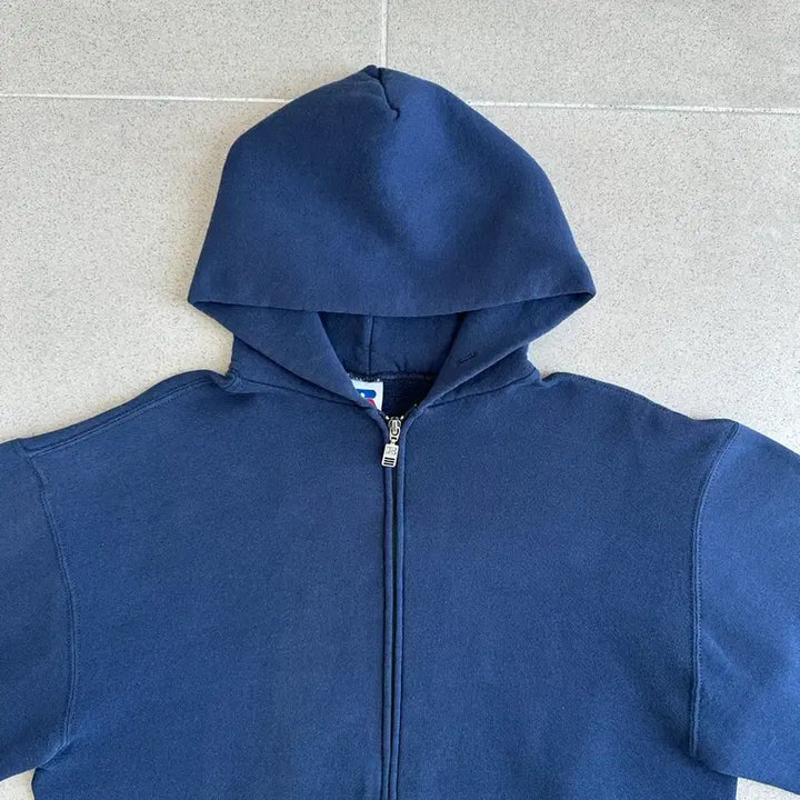 [SOLD OUT] 90s 빈티지 러셀 후드집업 네이비 M