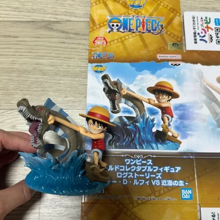 [BUNJANG] One Piece World Collectable Figure Monkey D. Luffy (Opened, Good Condition) / [개봉양품/금고] 원피스 월콜 루피