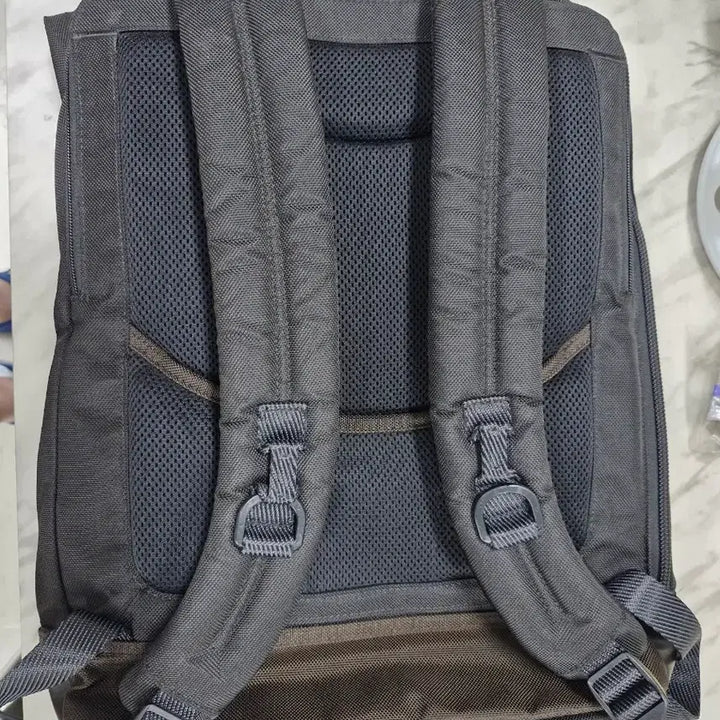 [BUNJANG] Tumi Alpha Bravo Luke Roll Top Backpack Black / 투미 알파 브라보 루크 롤탑 백팩 블랙 판매합니다