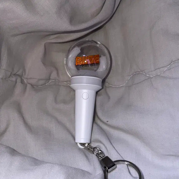 [BUNJANG] RIIZE Official Lightstick Keyring / 라이즈 미니 응원봉 라브봉 키링