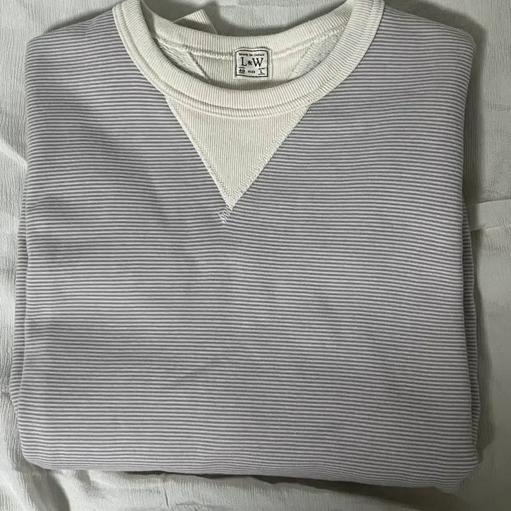 [SOLD OUT] 루프앤웨프트 그레이 핀보더 스웻셔츠 L(100)