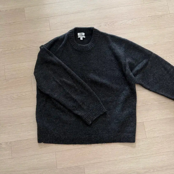 [BUNJANG] COS Oversized Mohair Knit M / Cos 오버사이즈 모헤어 니트 M