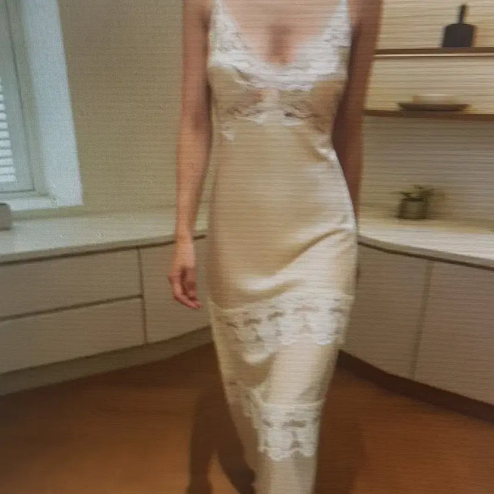 [BUNJANG] Ivory/Beige Lace Long Dress / (해외배송)아이보리/베이지 레이스 롱  원피스