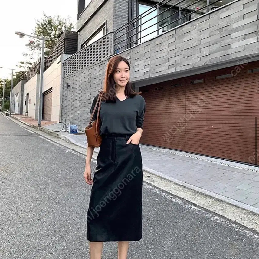[SOLD OUT] 르뮈레더 스커트 블랙 s