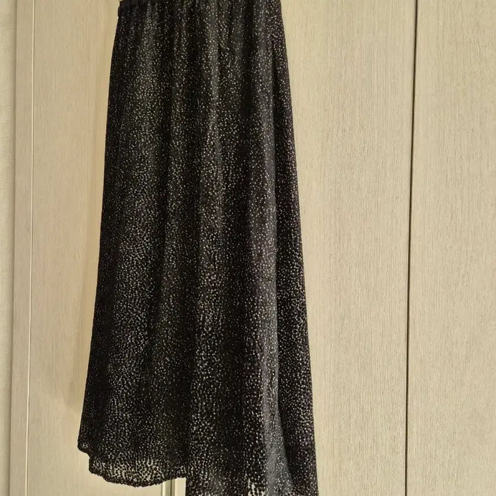 [SOLD OUT] 베르니스 파리 도트 스커트