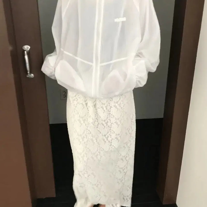 [BUNJANG] Markedly Poor Shop Ivory Jacket / 푸어샵 조이드비비에